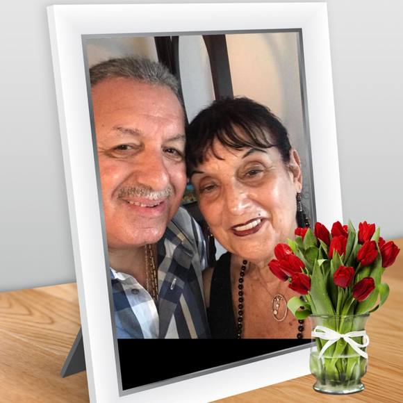 Meet your Posher, Sheila - Picture 1 of 1